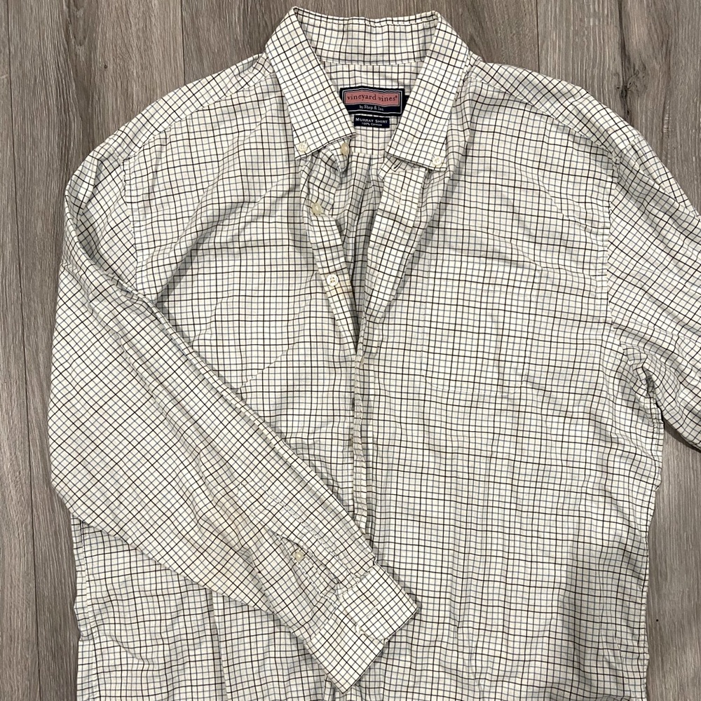 Vineyard Vines Men’s Button up